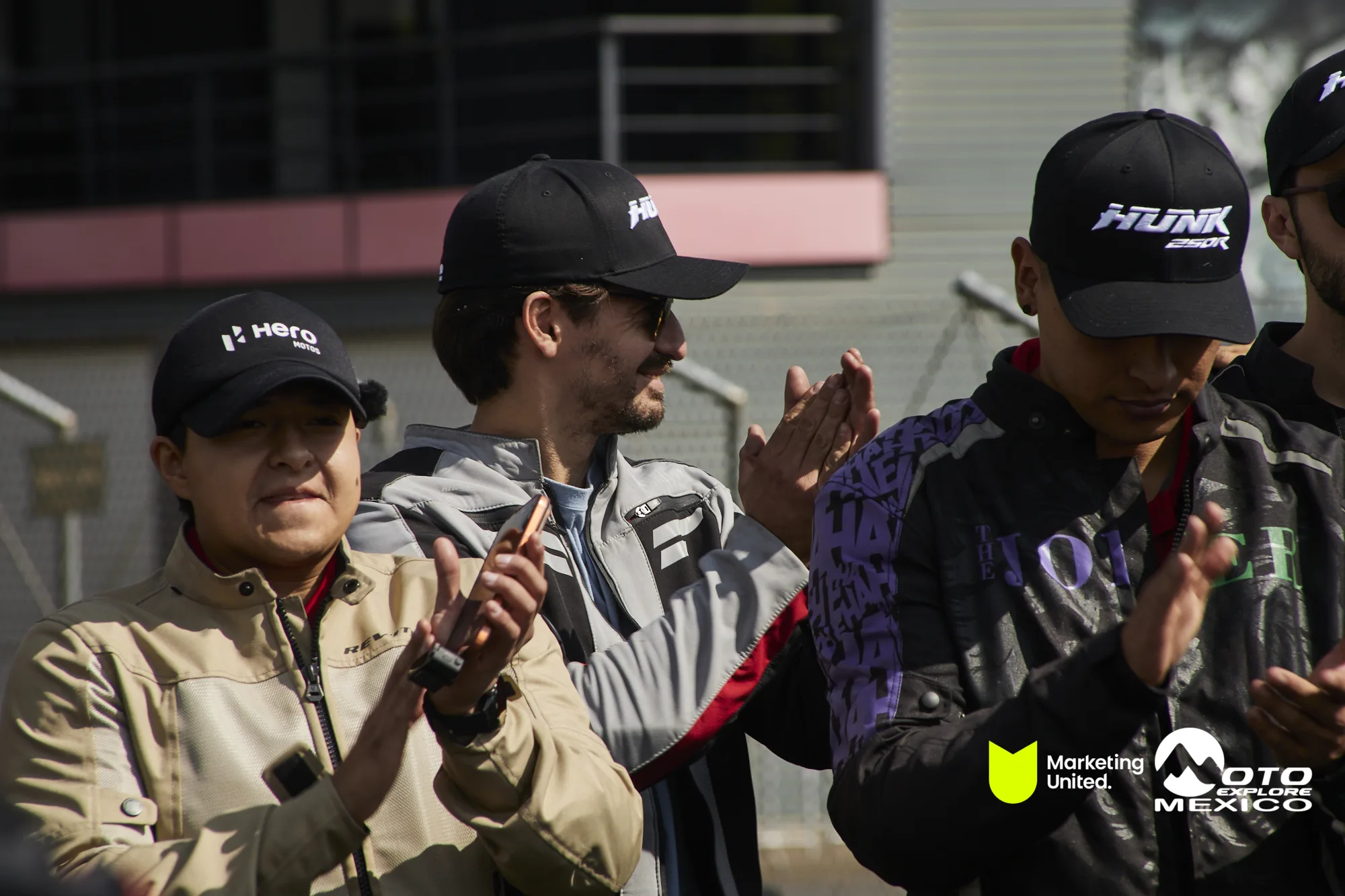 HUNK TRACKDAY 218